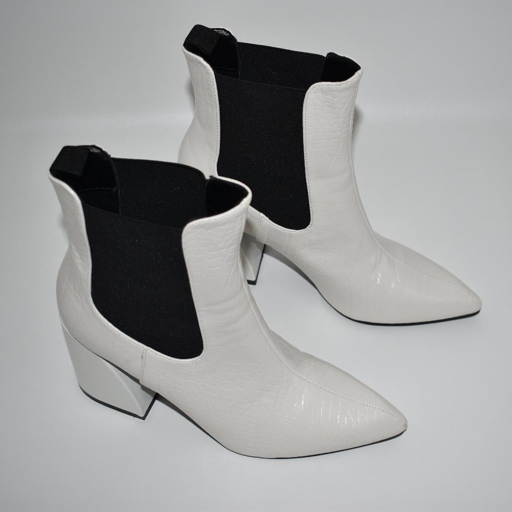 Pretty Little Thing White Pointed Toe Ankle Boots